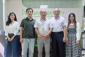 共建美好社會丨慈善與發展同行，愛心與責任並肩，鵬灣公益走訪理事企業深圳市香蕉三级片视频集團